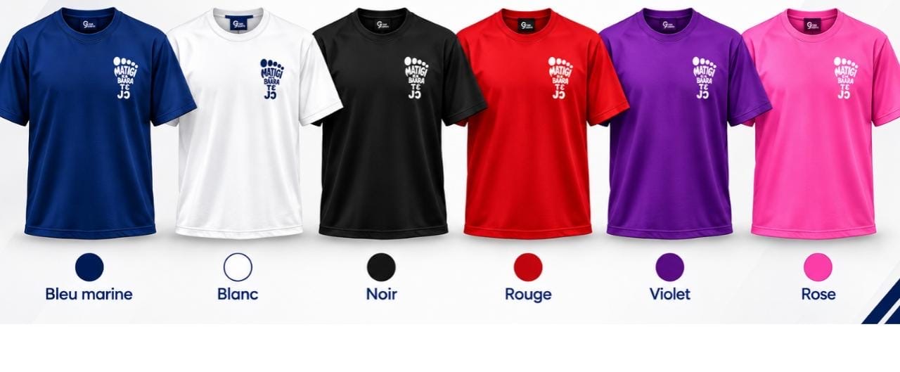 Polo blanc personnalisé avec logo Elya Studio devant et dos
